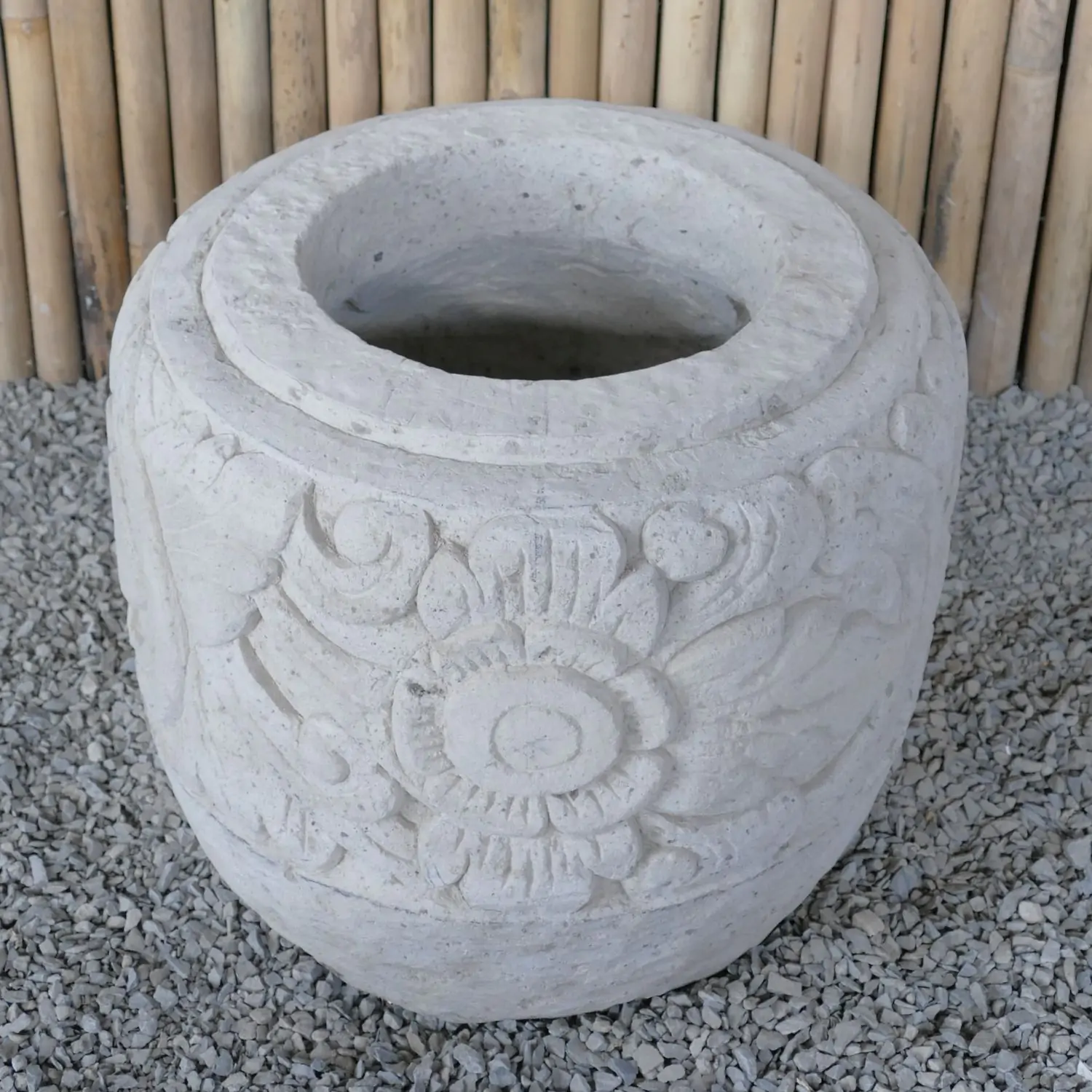  Product image 10 of the product “Balinese style high round pot, with carving - 55cm Dia., 60cm Height, Taro sand ”